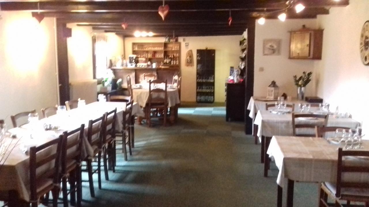 Ferdrupt Ferme Auberge A La Colline מראה חיצוני תמונה